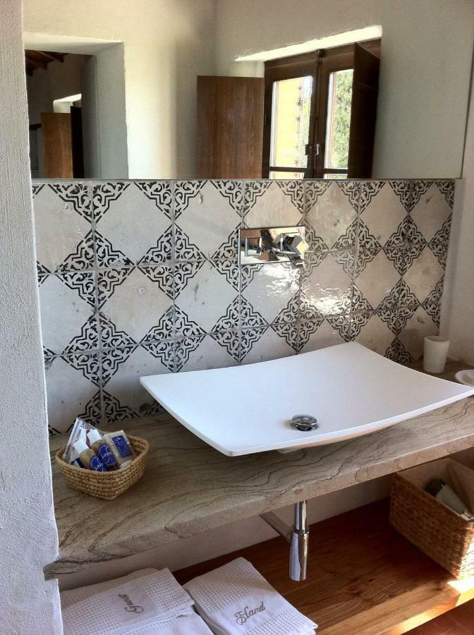 L'Infinito Bed & Breakfast Mombaroccio Ngoại thất bức ảnh
